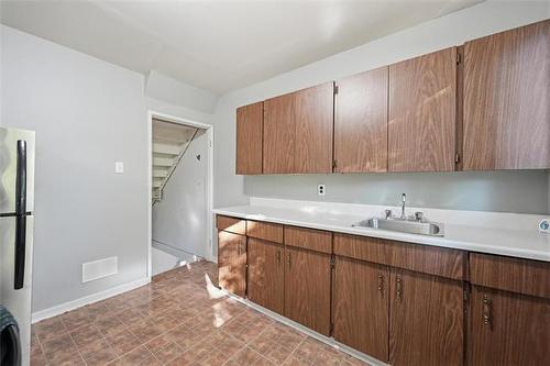 74 Biscayne Bay, Winnipeg, MB 