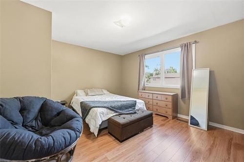74 Biscayne Bay, Winnipeg, MB 