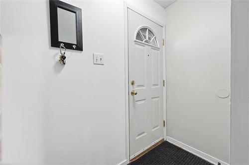 74 Biscayne Bay, Winnipeg, MB 