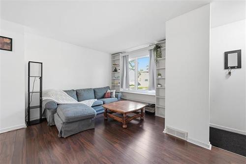 74 Biscayne Bay, Winnipeg, MB 