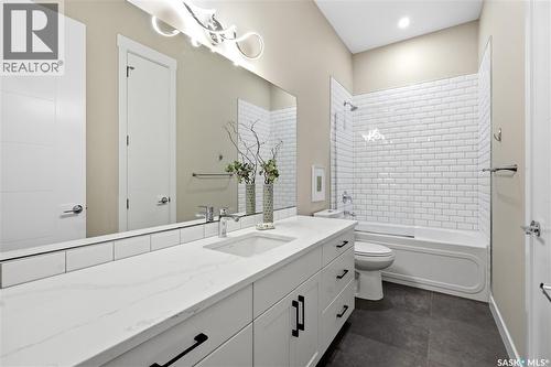 579 Boykowich Crescent, Saskatoon, SK 