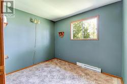 Second bedroom - 