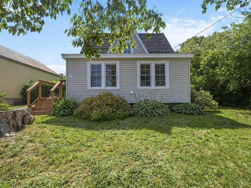 372 Highway 303, Conway, NS 