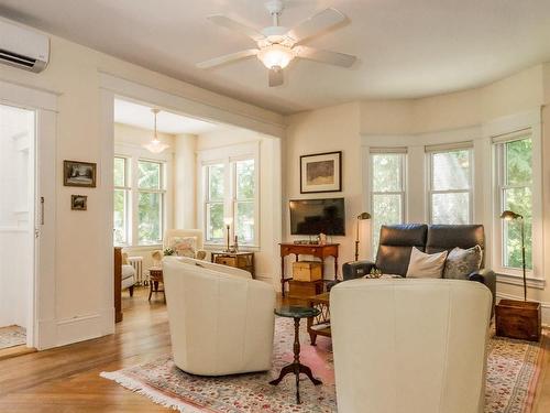 146 Main Street, Wolfville, NS 