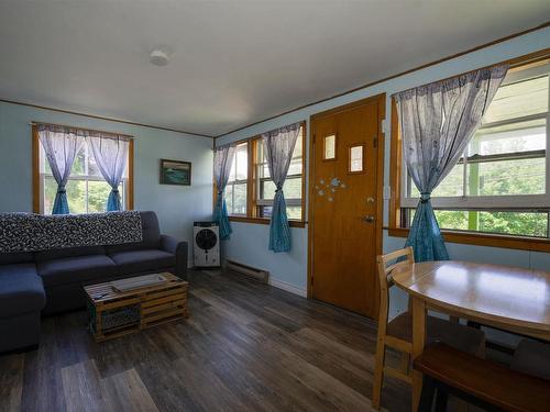234 Highway 1, Smiths Cove, NS 