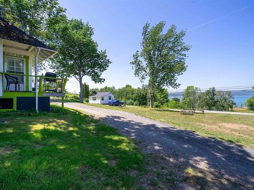 234 Highway 1, Smiths Cove, NS 