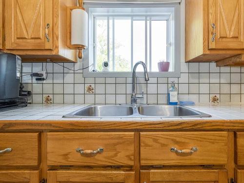 453 Pleasant Street, New Glasgow, NS - Indoor Photo Showing Kitchen With Double Sink