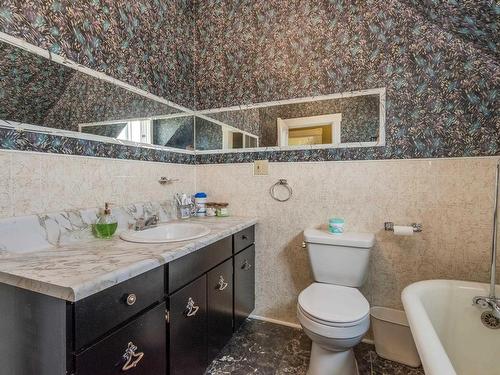 453 Pleasant Street, New Glasgow, NS - Indoor Photo Showing Bathroom