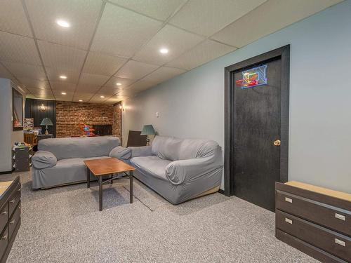 453 Pleasant Street, New Glasgow, NS - Indoor
