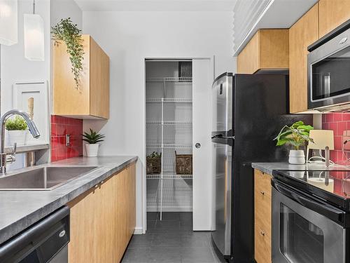 216 5221 Nora Bernard Street, Halifax Peninsula, NS 