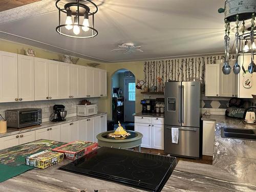 137 Johnson Road, Coldstream, NS - Indoor Photo Showing Kitchen With Double Sink