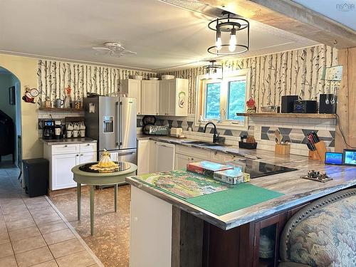 137 Johnson Road, Coldstream, NS - Indoor Photo Showing Kitchen