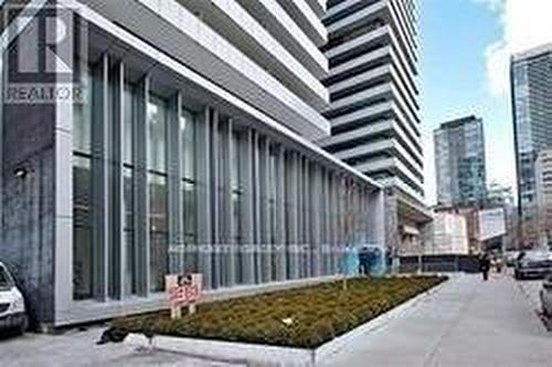 904 - 42 Charles Street, Toronto, ON 