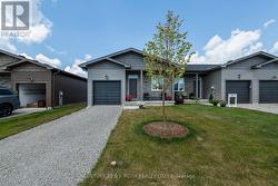 94 BRANDON AVENUE Severn, ON L3V 1E0