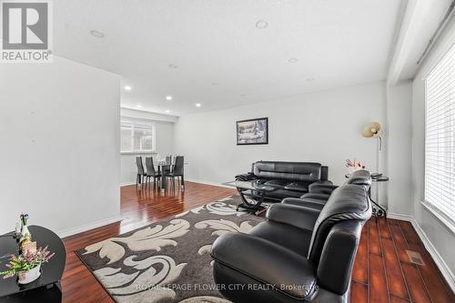 3027 Coral Drive, Mississauga, ON - Indoor Photo Showing Other Room