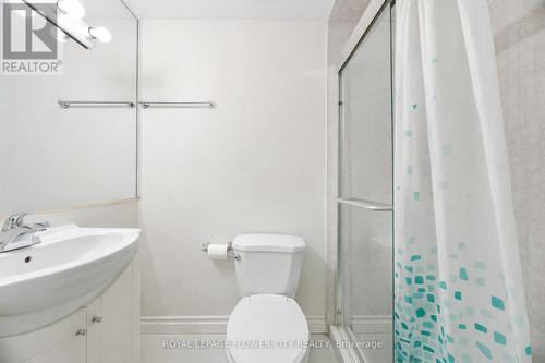 3027 Coral Drive, Mississauga, ON - Indoor Photo Showing Bathroom