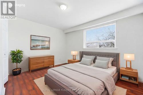 3027 Coral Drive, Mississauga, ON - Indoor Photo Showing Bedroom