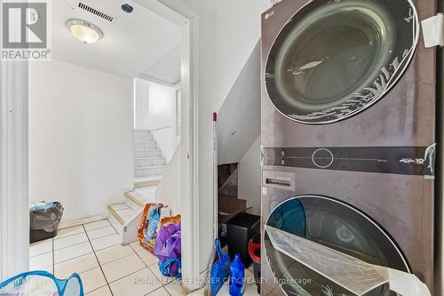 3027 Coral Drive, Mississauga, ON - Indoor Photo Showing Laundry Room