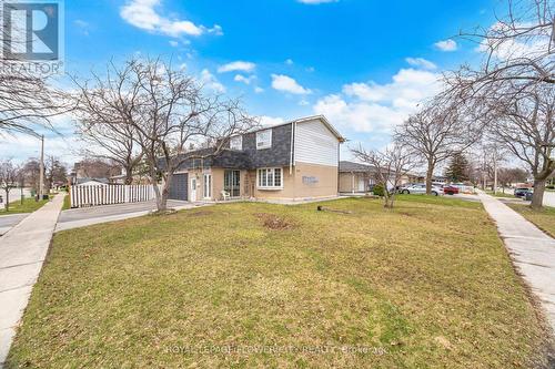 3027 Coral Drive, Mississauga, ON - Outdoor