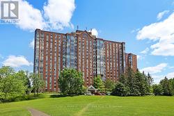 307 - 2759 CAROUSEL CRESCENT Ottawa, ON K1T 2N5