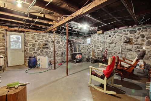 Family Room - 2436 13E Rang, Orford, QC - Indoor Photo Showing Basement