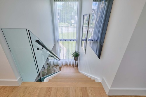 Escalier - 17450 Rue Du Titane, Mirabel, QC - Indoor Photo Showing Other Room