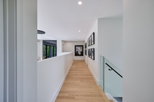 Corridor - 17450 Rue Du Titane, Mirabel, QC - Indoor Photo Showing Other Room