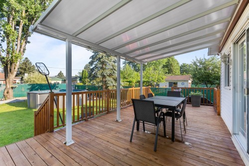 Courtyard - 3315 Rue Coderre, Longueuil (Saint-Hubert), QC - Outdoor With Deck Patio Veranda With Exterior