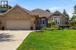 608 MC MASTER COURT Sarnia, ON N7S 5X5