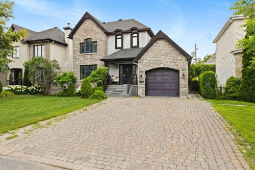 648 Rue De La Chesnaye  Terrebonne (Lachenaie), QC J6V 1P3