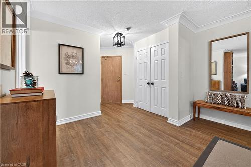 1237 North Shore Boulevard Unit# 405, Burlington, ON - Indoor Photo Showing Other Room