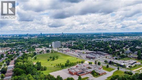 250 Dinison Crescent, Kitchener, ON 