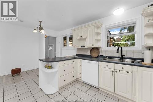 3150 Forest Glade, Windsor, ON 
