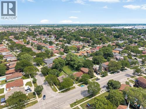 3150 Forest Glade, Windsor, ON 