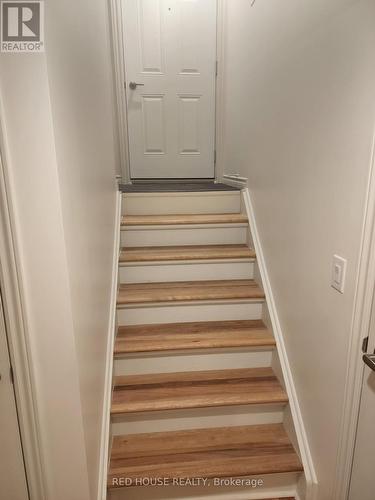 21B SOUTH BALSAM STREET , Uxbridge, Ontario L9P 1V2 5