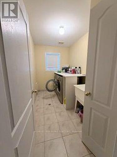 1354 Coldstream Drive, Oshawa, ON 