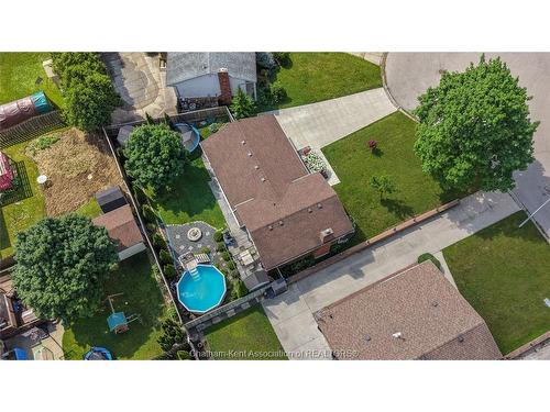 100 Argyle Crescent, Chatham, ON 