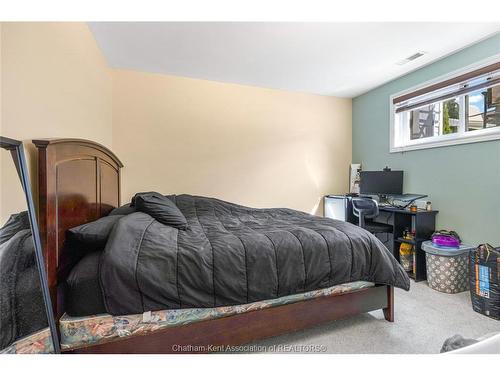 100 Argyle Crescent, Chatham, ON 