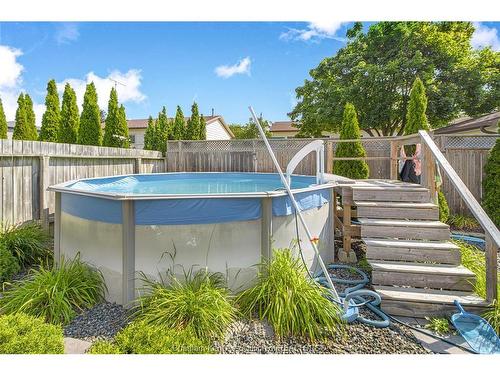 100 Argyle Crescent, Chatham, ON 