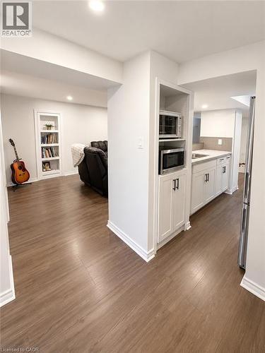 355 East 36Th Street, Hamilton, ON 