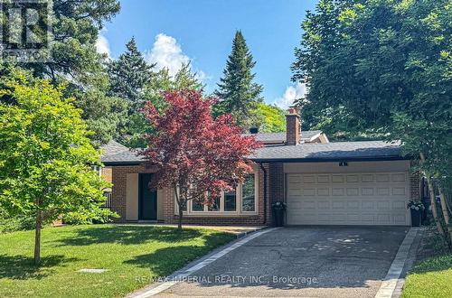 4 Quincy Crescent, Toronto, ON 
