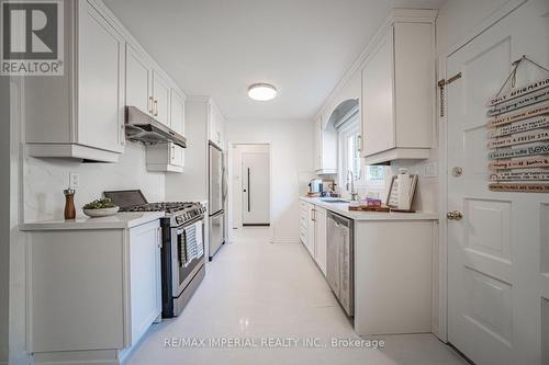 4 Quincy Crescent, Toronto, ON 