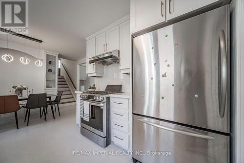 4 Quincy Crescent, Toronto, ON 