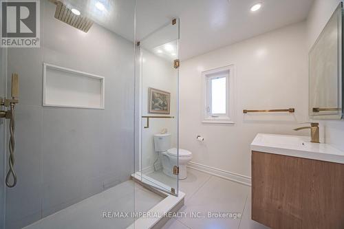 4 Quincy Crescent, Toronto, ON 
