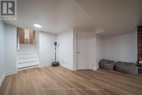 4 Quincy Crescent, Toronto, ON 