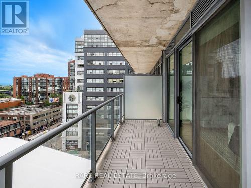 digitally enhanced - 919 - 95 Bathurst Street, Toronto, ON - Outdoor With Balcony With Exterior
