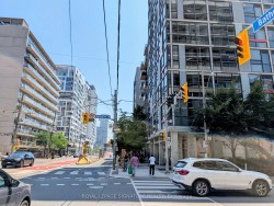 210-60 Bathurst Street  Toronto, ON M5V 2P7