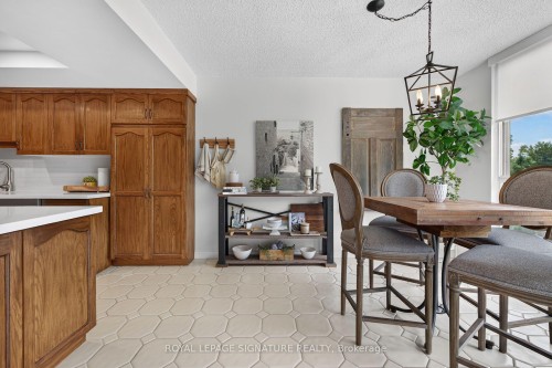 405-1237 North Shore Boulevard E, Burlington, ON - Indoor