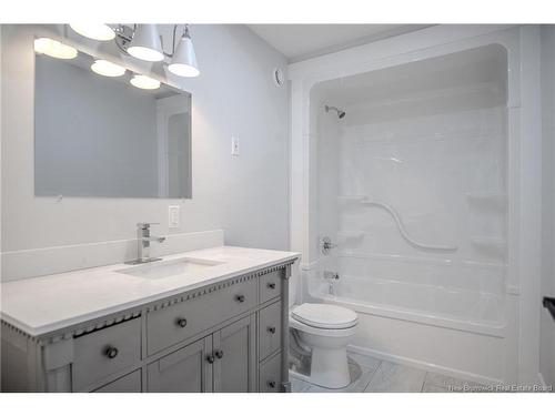 329 Hampton Rd, Quispamsis, NB 