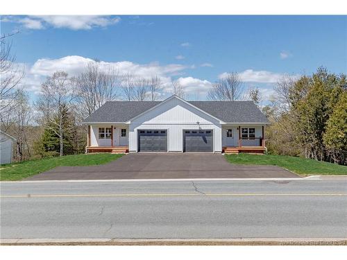 329 Hampton Rd, Quispamsis, NB 